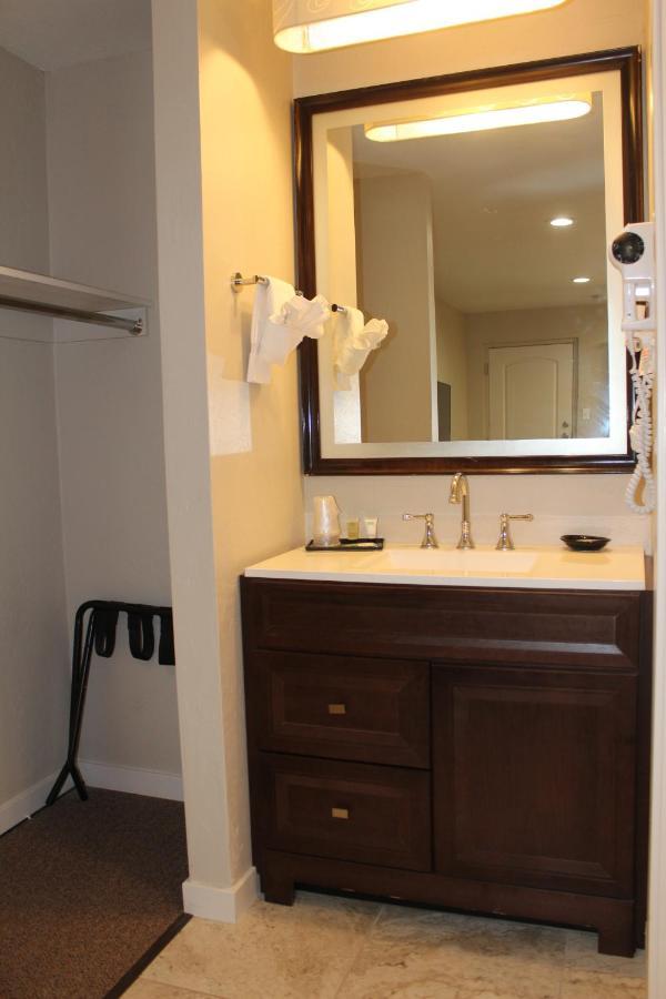 Bell & Main Alamosa Studio Suite-Walking Distance To Downtown מראה חיצוני תמונה