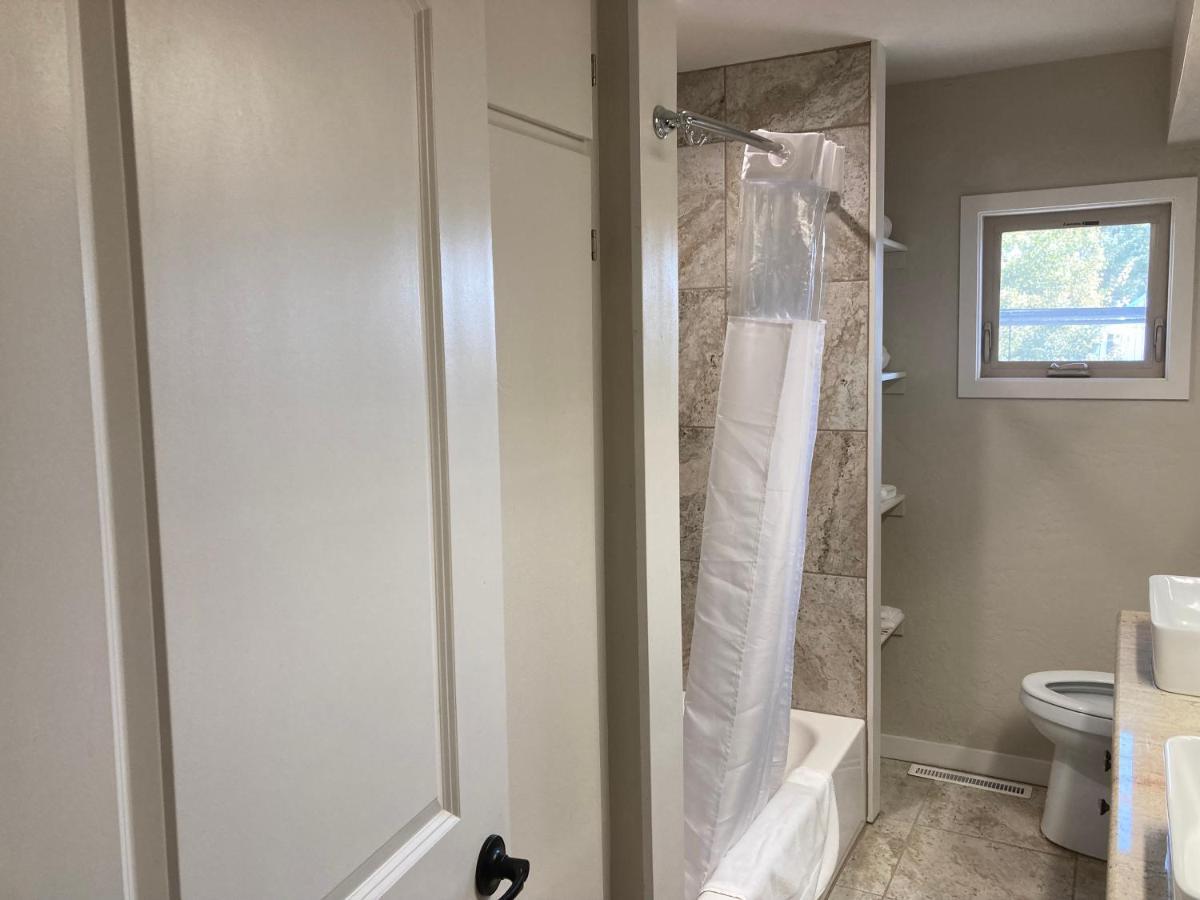 Bell & Main Alamosa Studio Suite-Walking Distance To Downtown מראה חיצוני תמונה